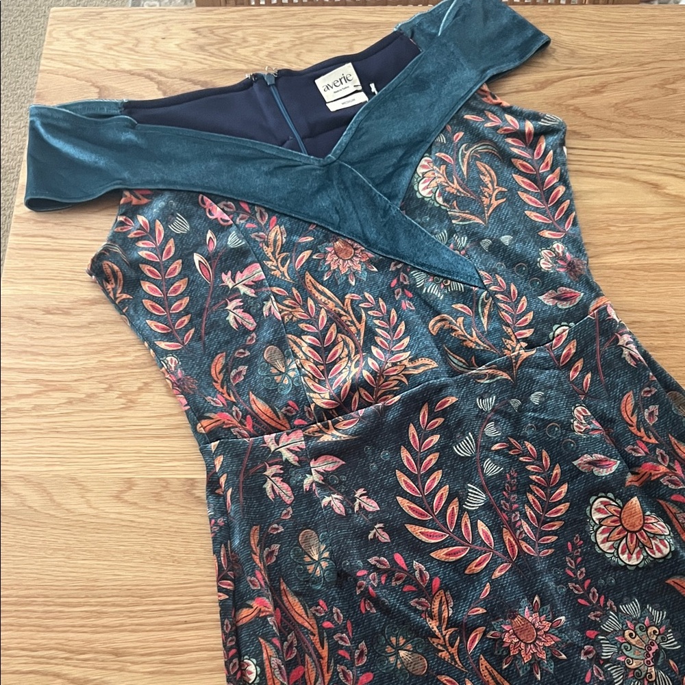 NWT Averie Halley Velvet Off-the-Shoulder Pencil Dress Size M Boho Paisley Fall